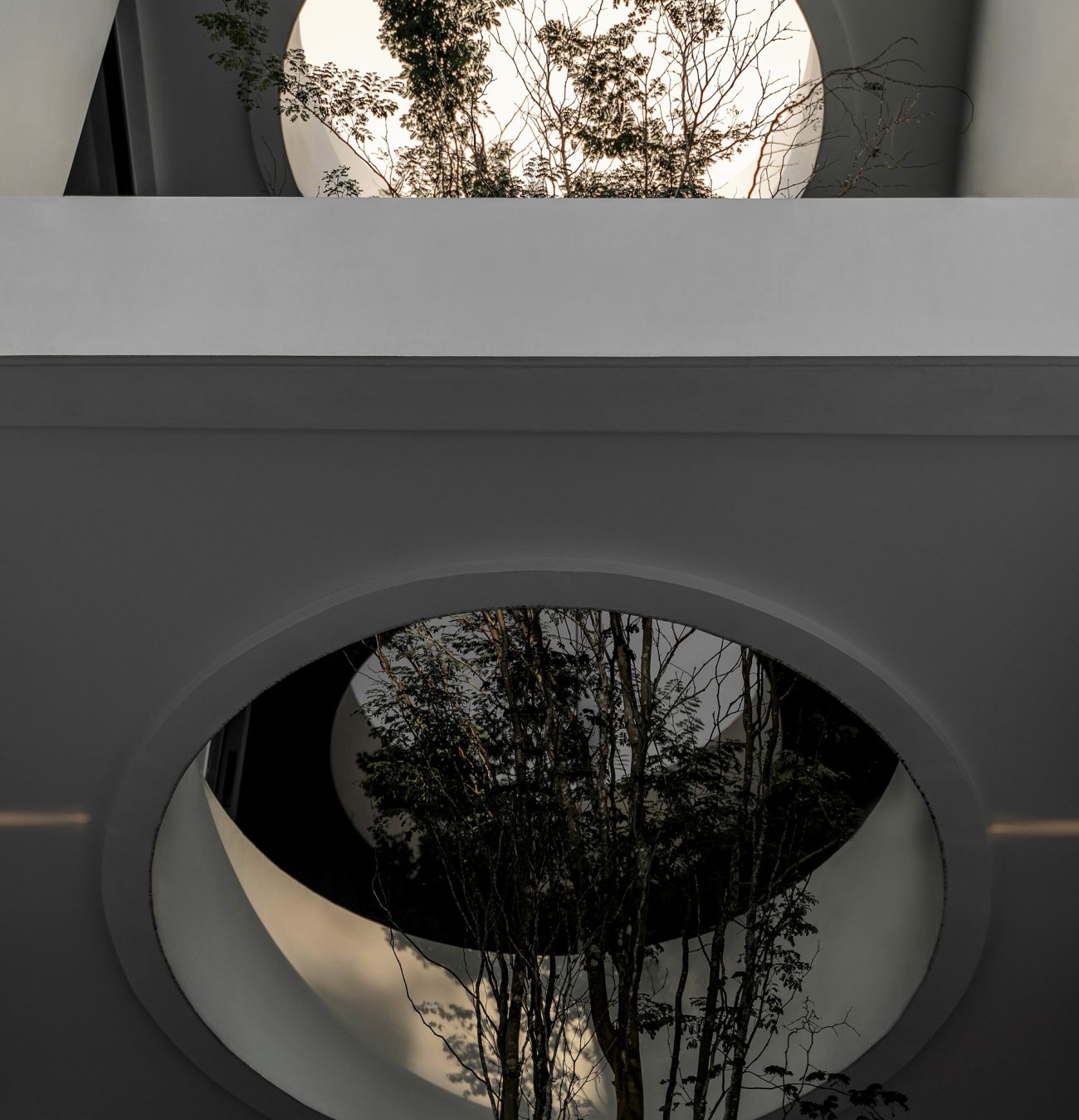 [B3] feature - right - 02